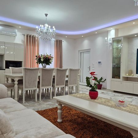 Vila Armela Sarande Bagian luar foto